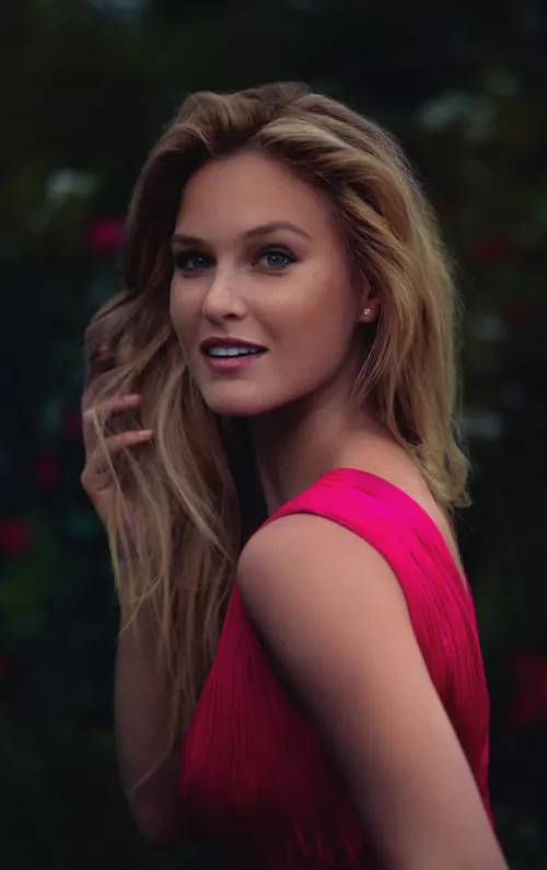 Bar Refaeli by ononothimagen