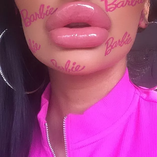 Barbie posted by gosterime