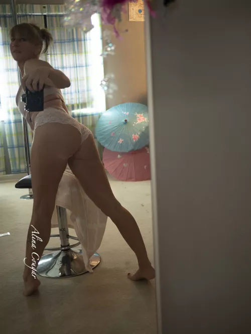 Bare feet rather than my usual heels today by alenacougar