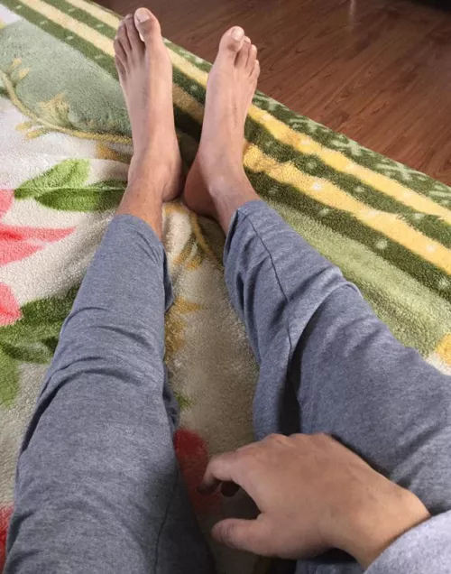 Barefeet + Sweatpants = The best combination by iFuckUntillYouSquirt