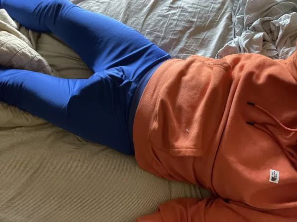 Base layer pants not leaving much to the imagination… by randommd81