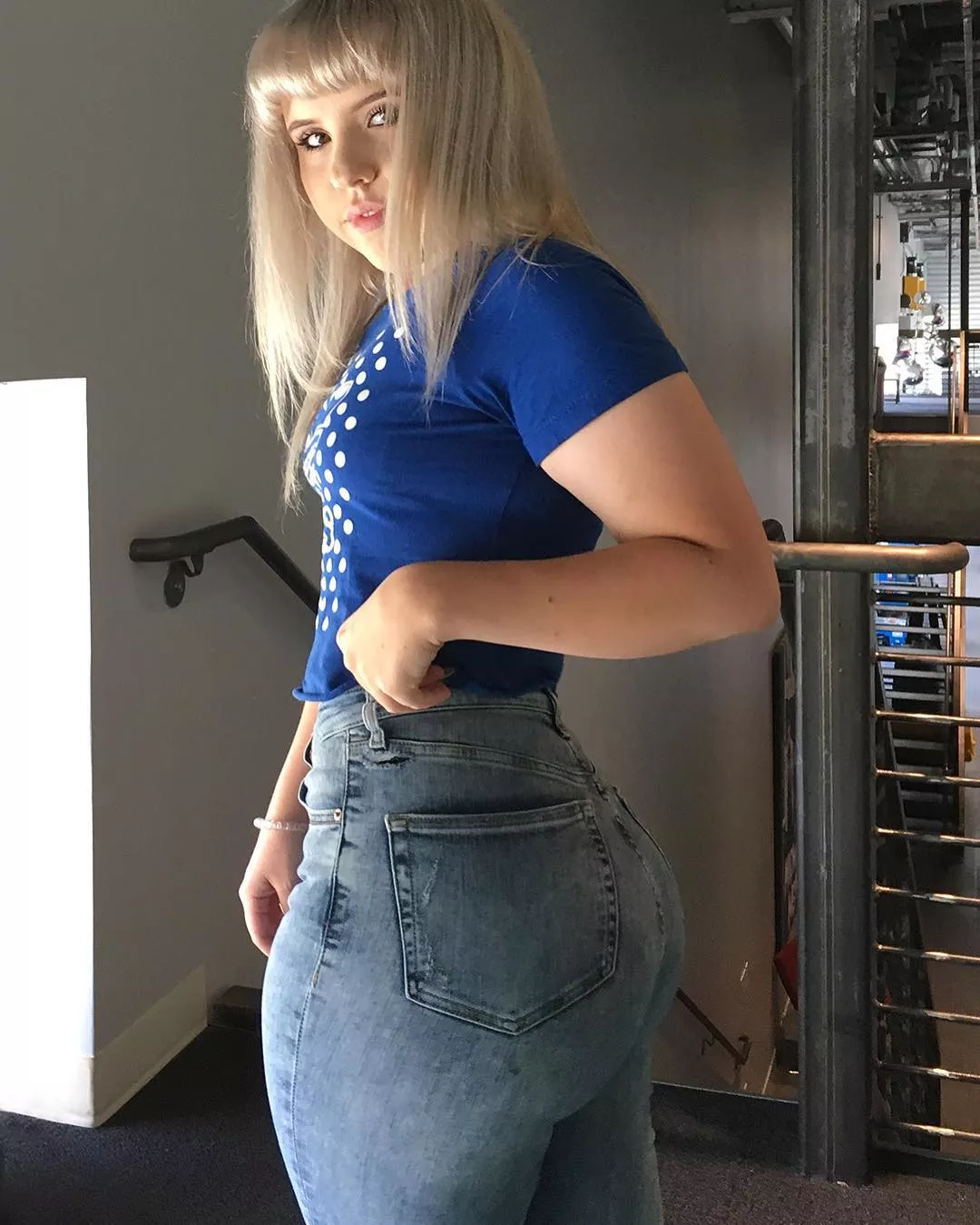 Basic biznatch posted by LasherDeviance