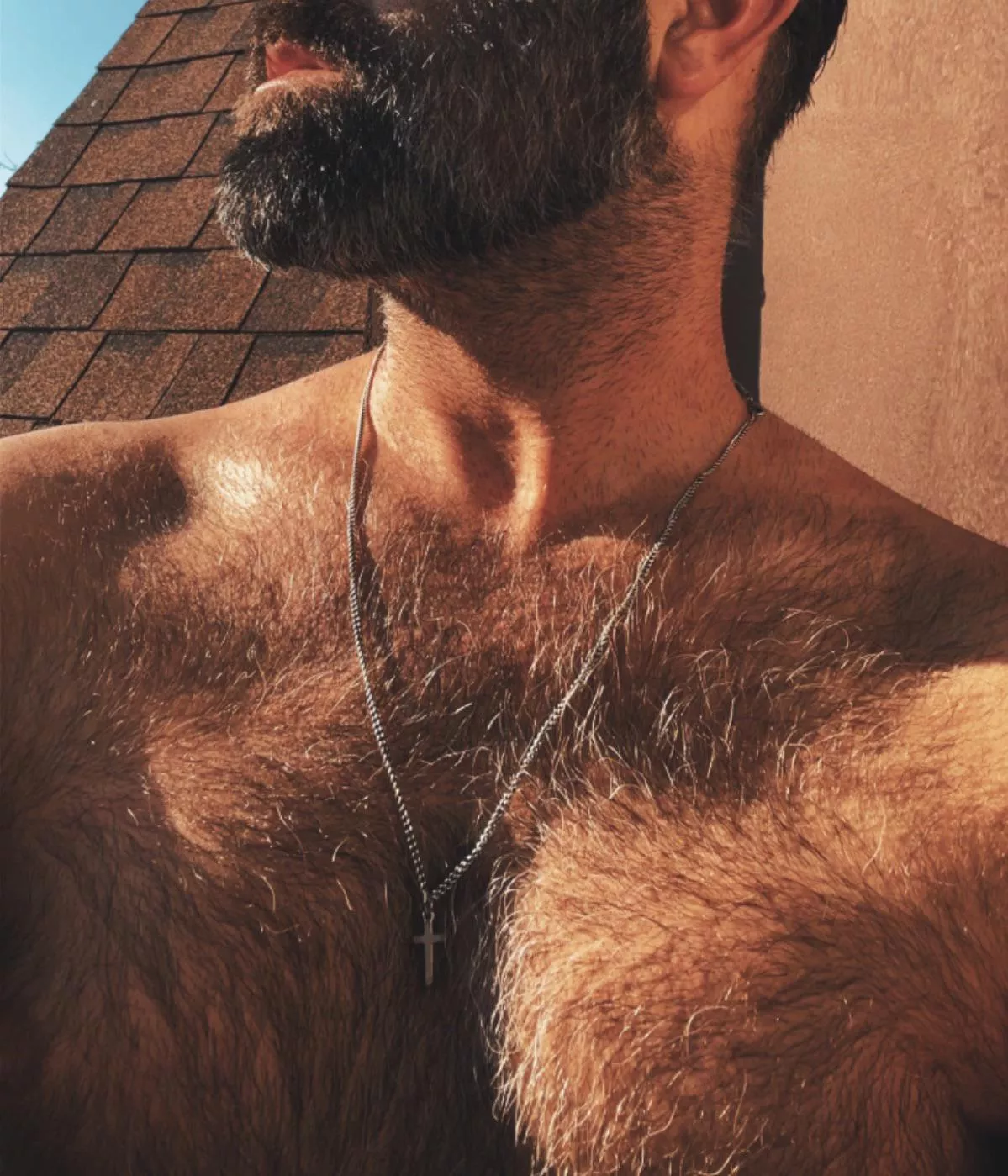 Basking in the glorious rays of del sol. ☀️🕶 Happy weekend! posted by hairym4m69