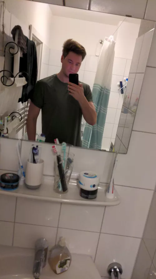 Bath Pic by Schwapp92