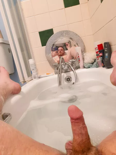 Bath time by bearsprout