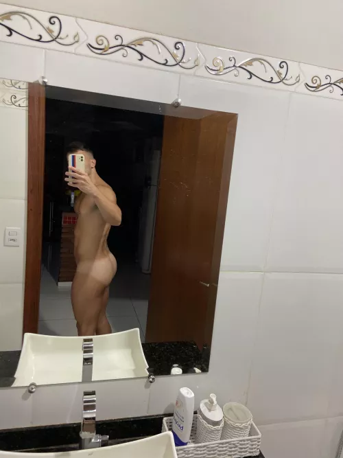 Bath. by italofassin