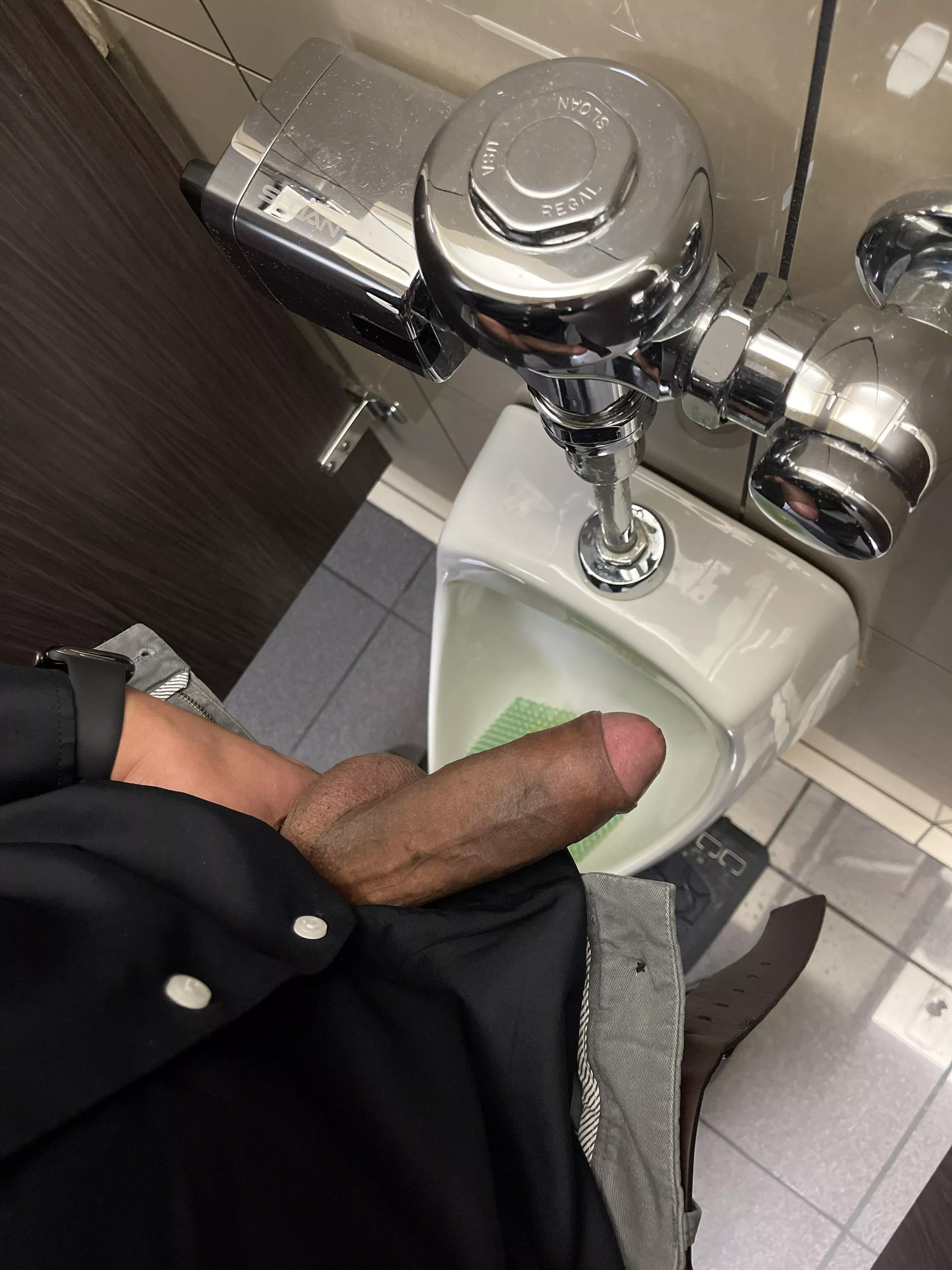 Bathroom break 😜😜 posted by Thiickdiick4fun