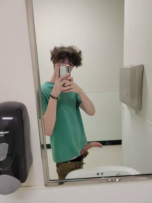 bathroom by Affectionate_Mode335