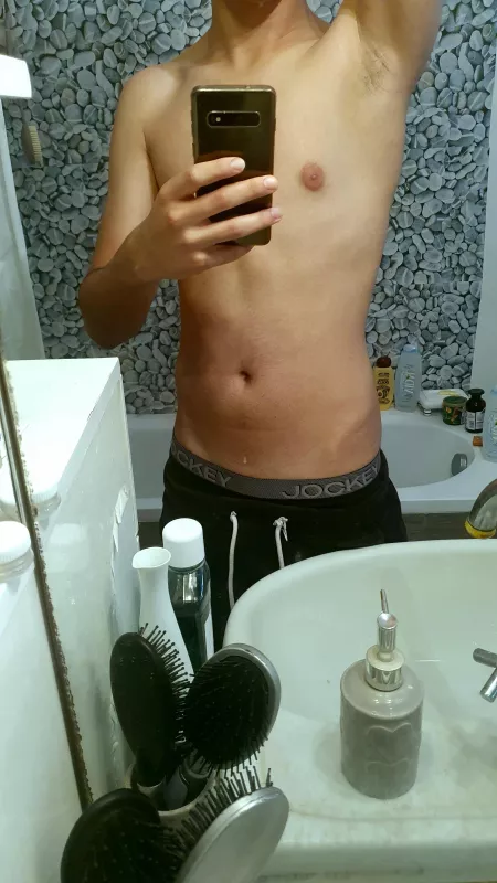 Bathroom mirror pic ;) (19m) by thworrrph