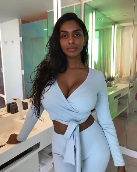 Bathroom Pic by youknowwhatilove210