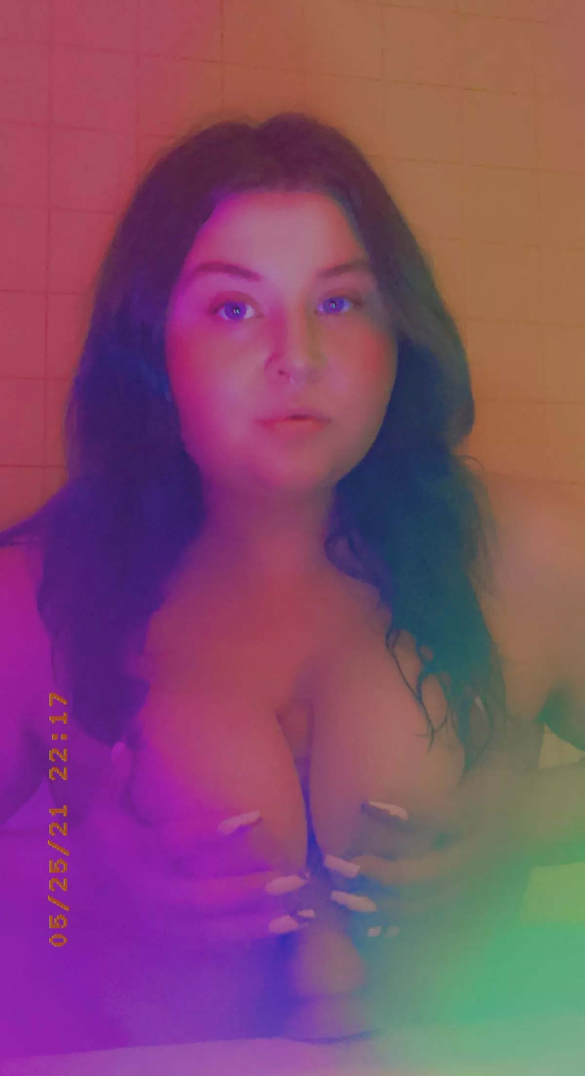 Bathtime slut 😚 insatiablytoxic on all platforms posted by [deleted]