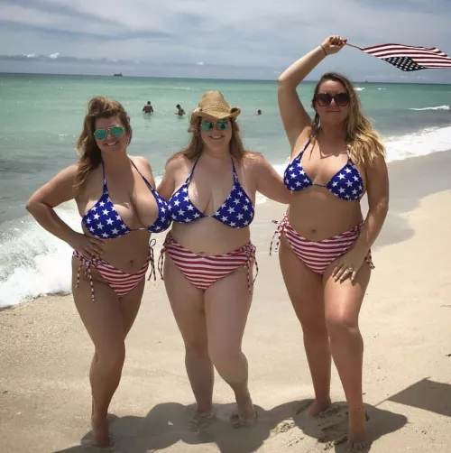 Bbw bikinis by Valuable_Sandwich_49