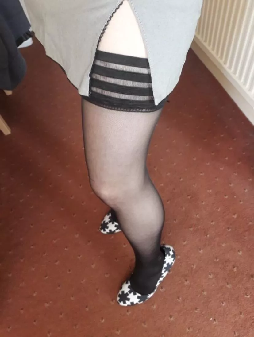 Be a Good boy….You should always want to be under here talking those heels off and worshiping the whole of me,Let’s get messy ! Nice way to say Compliment posted by Misss_R