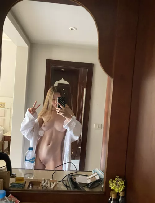 Be honest, Am I your type ? by TicaHoav