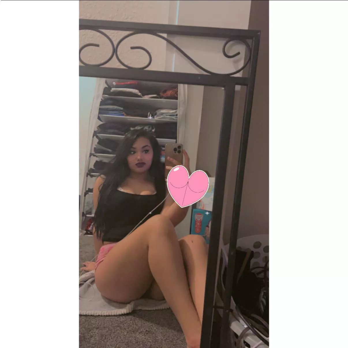 Be my daddy?🖤 posted by anxiousassbitch