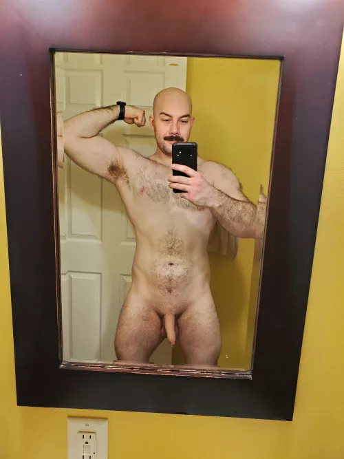 Be (m)y workout buddy? 😈 by throw_subboy