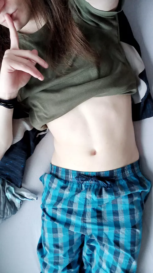 ~ be quiet and let's cuddle? >:3 ~ by SmoothBoyJulian