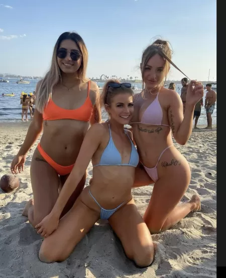 Beach babes by atpkid88