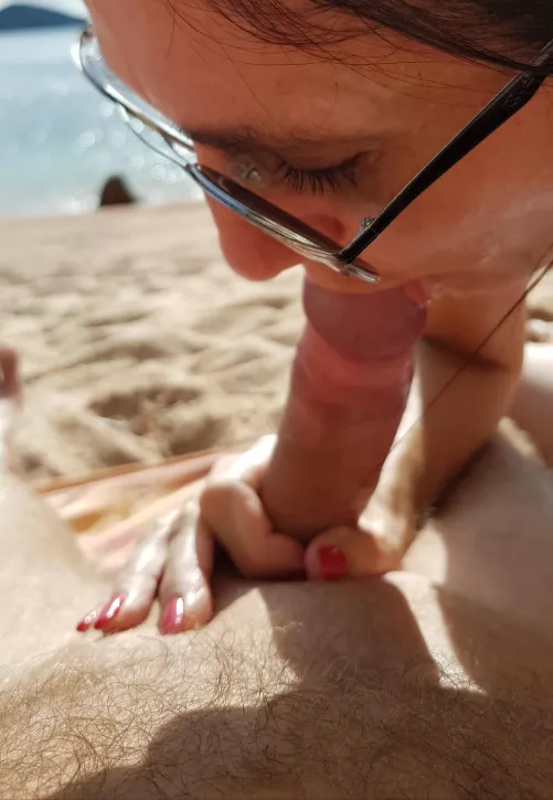 Beach blowjob with see view by Josh6768