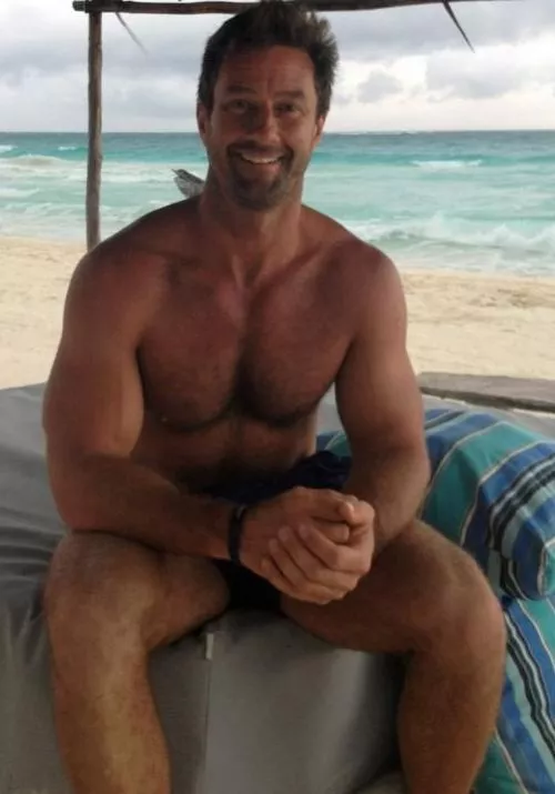 Beach Daddy by rainbowphase