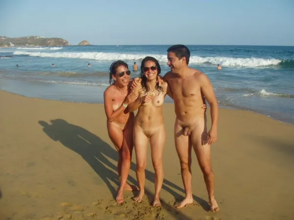 Beach day by bobettebobqc