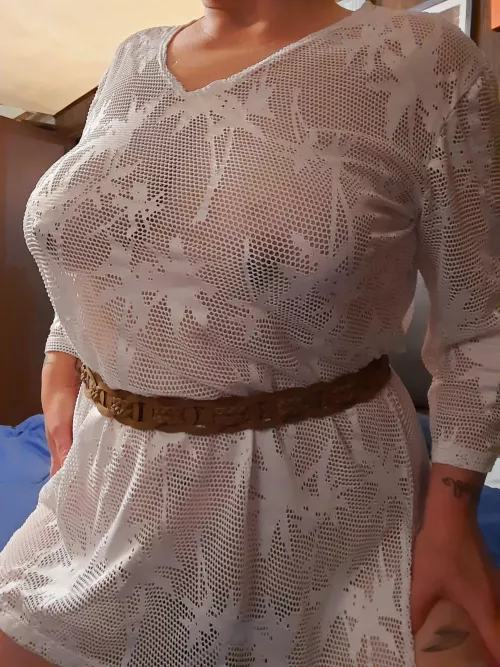 Beach feels on a cold day by midwestmilfbbw1