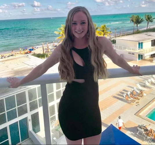 Beach by Melchiazedeck