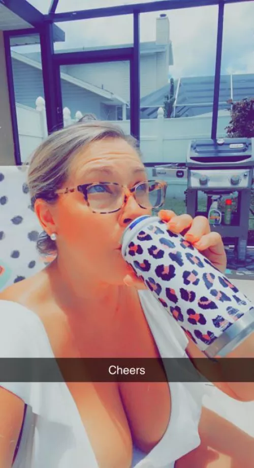 Beach ready GILF by NaturallyMeatier