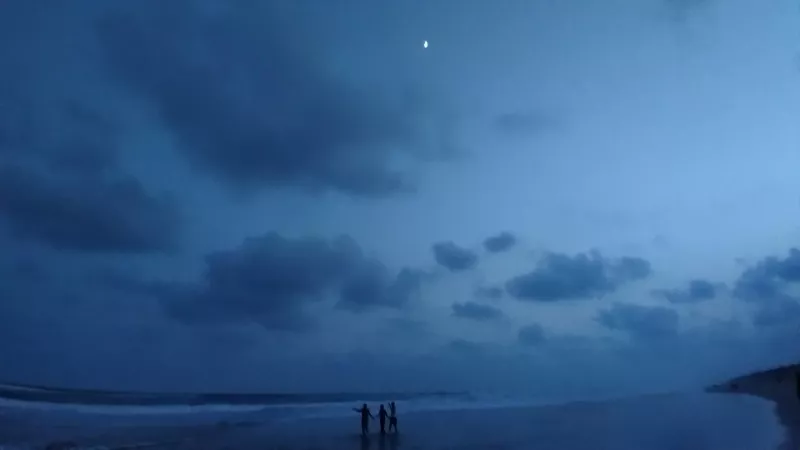 Beach therapy💙 by i_speak_only_bookish