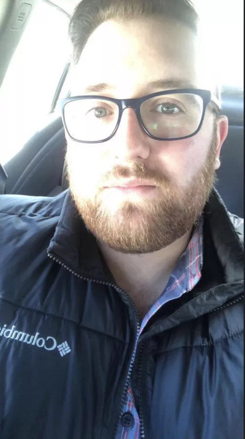 Bear nurse who needs a little mood booster by essdeearr