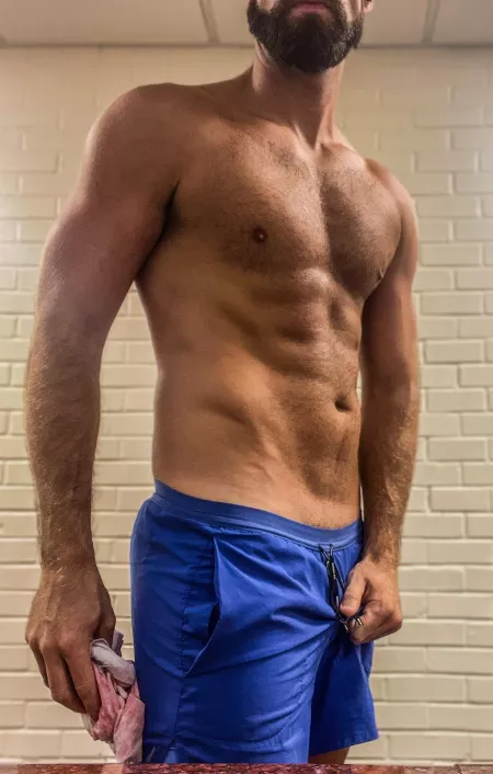 Bearded lockerroom dadness by herebciambored