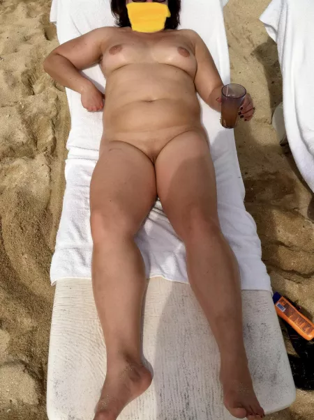 Beautiful beach babe. by bonediggity77