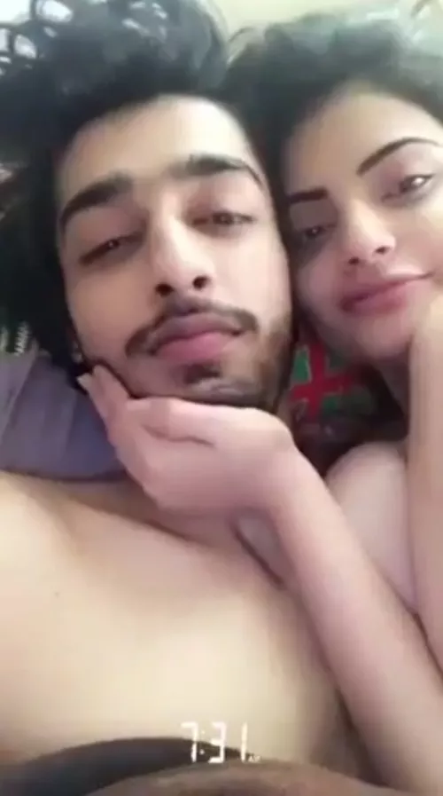 beautiful cute couple enjoying in oyo full video collection 5 videos 🤤🔥😍💦 link in comment ⬇️ by Independent-Pea-6462