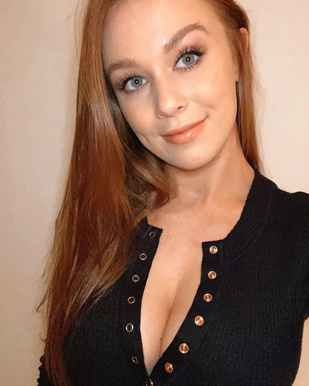 Beautiful eyes posted by silverkiller91