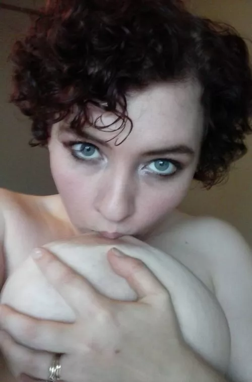 Beautiful eyes ad huge boobs... by Boophone78