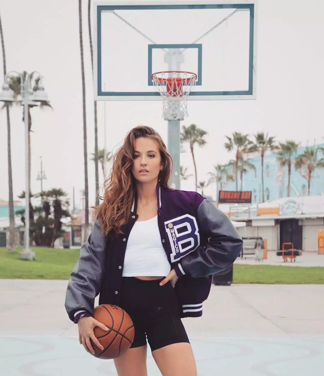 Beautiful posted by curiousbowling