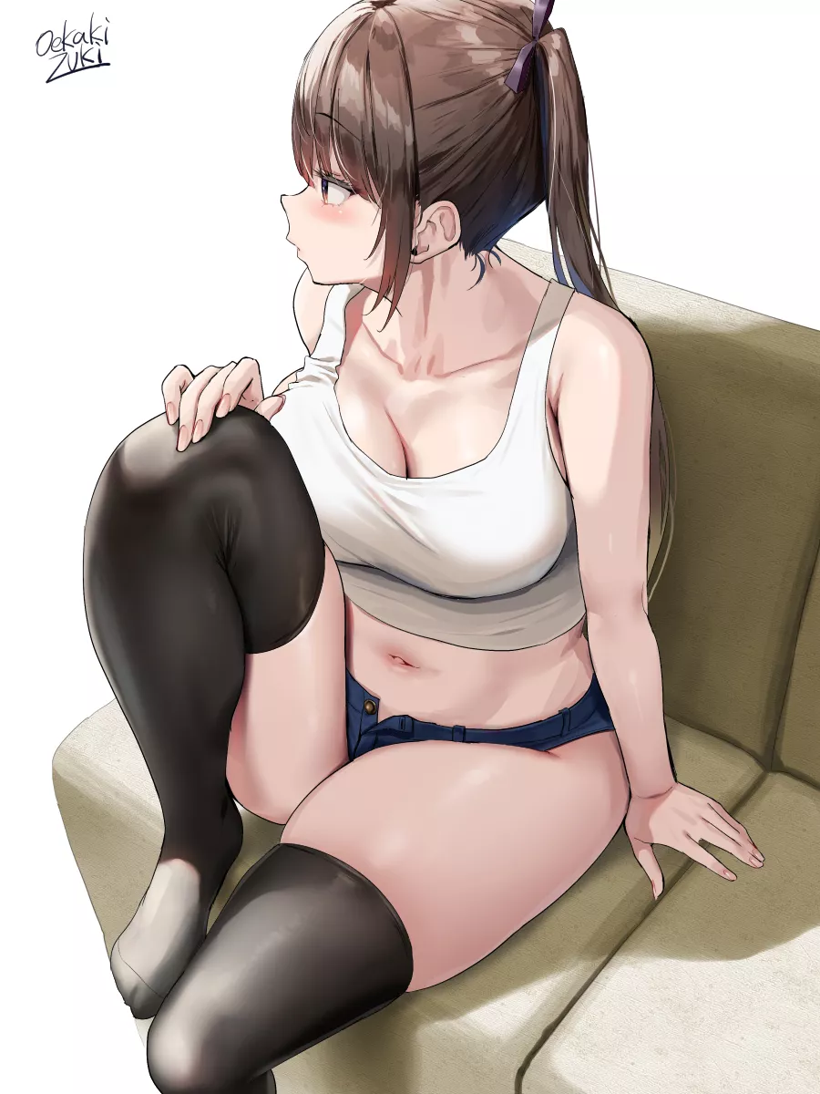 Beautiful thicc thighs posted by lAmCreepingDeath