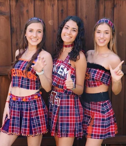 Beauty girls by Resident-Low-2261