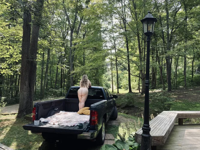 Beauty in the woods by sushi_is_tasty