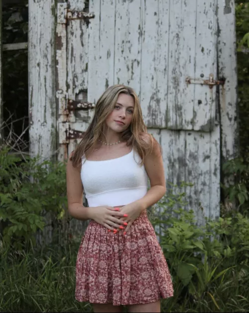 Beauty IRTR by Upper-Scratch1035