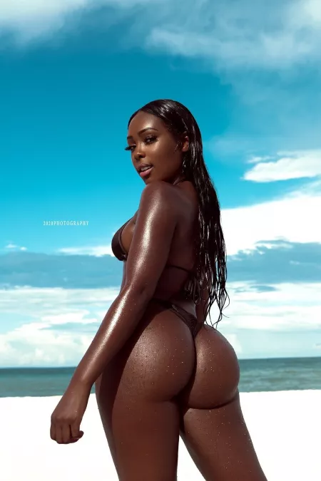 Beauty by sispolishboi