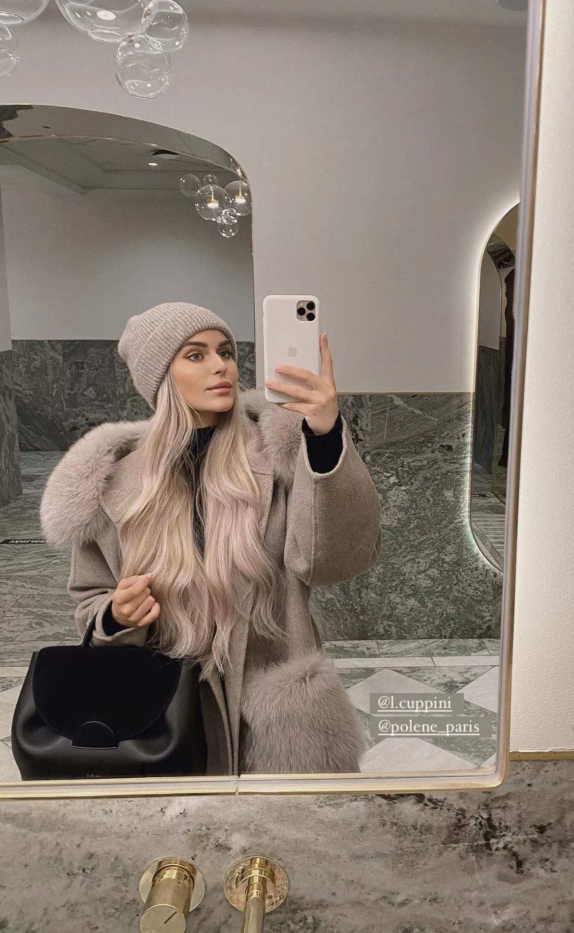 beauty posted by Vanomy