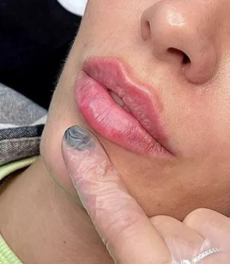 Become a bimbo by ShortGear7616