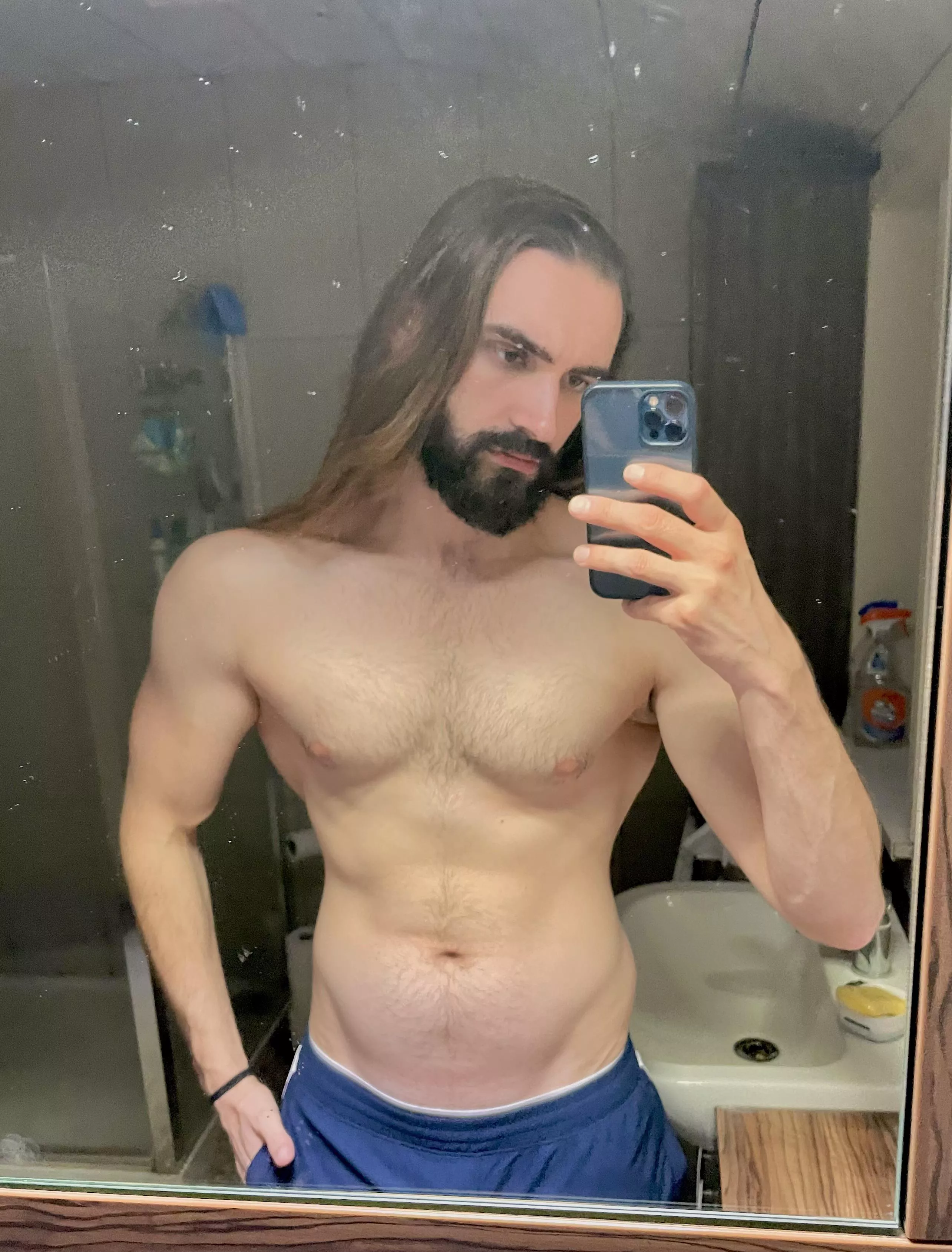 Bed Time🥱 posted by Alexjh93