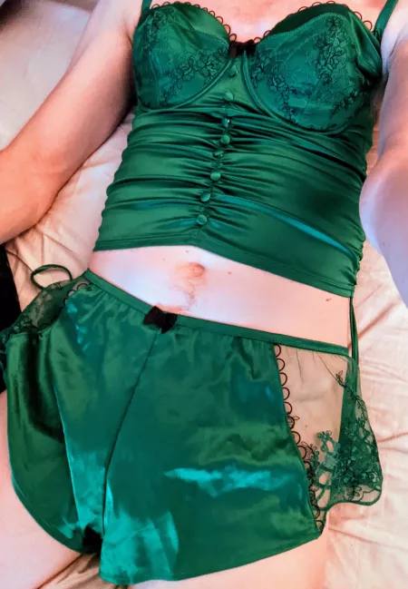 Bed time x by Allira4563