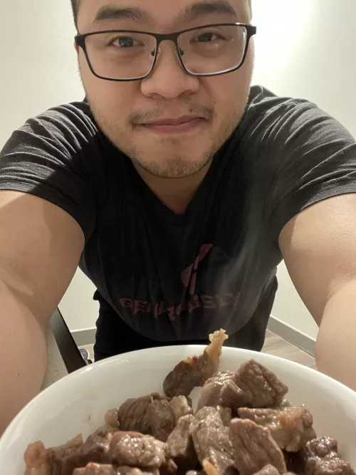 beef for dinner by stevefs