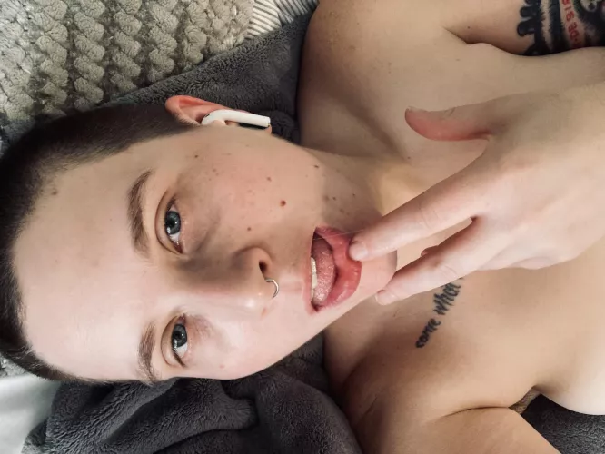 Been a long time, felt like saying hi 😌 by EliSmut