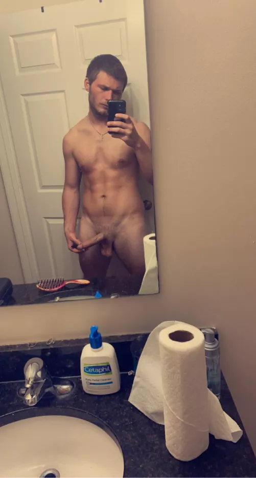 Been ghost for awhile, how y’all been? 😏 by brispyy_breme