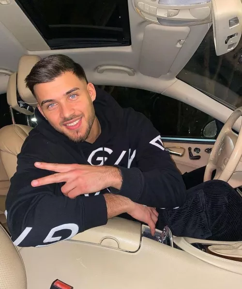 been sick. still kinda am. how's your day/night? by SomeDumSurvivour