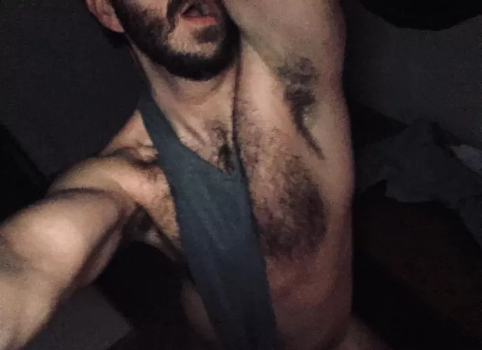 Been told a few times I had hot pits, decided to check with the experts here (M/34) by burneracc1250
